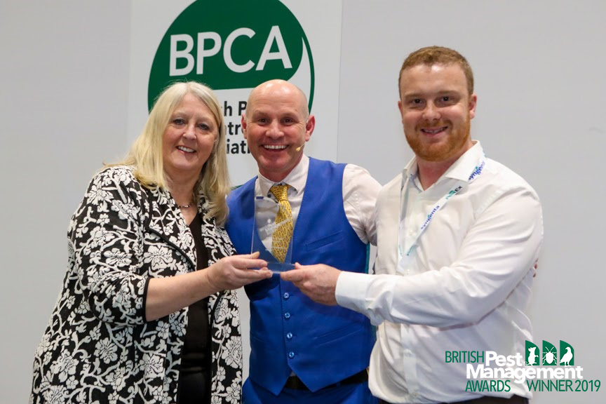 Michael Taylor of Contego (right) with Frances McKim, a member of the BPMA’s judging panel and event host, (left) TV wildlife presenter Mike Dilger (centre).